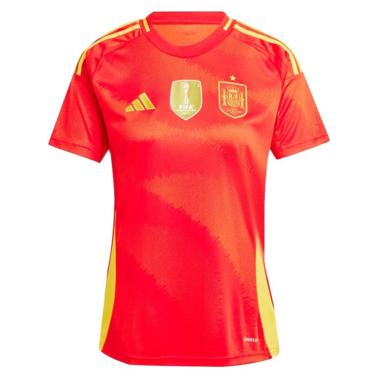 Spain Woman Home 2024/2025